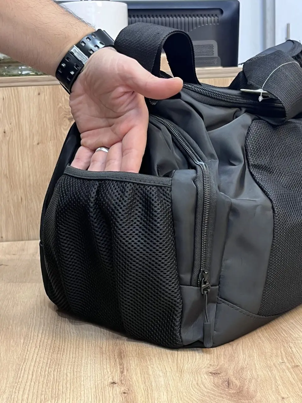 ساک ورزشی پارچه دیبا مشکی سایز متوسط کد ۱۸۳۵